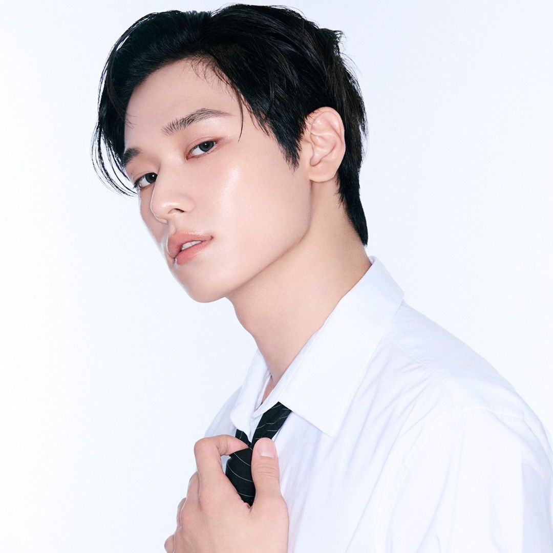 Recent activity shot of Juyeon (THE BOYZ)