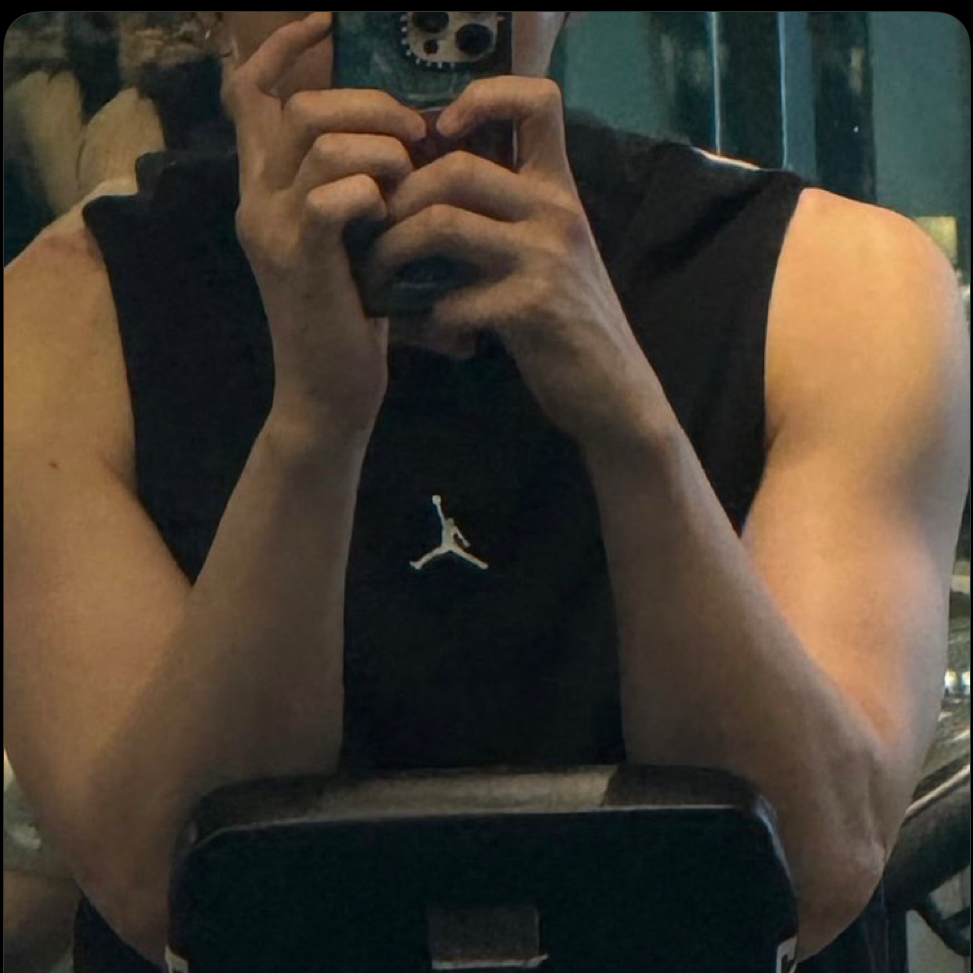 Latest photo of LEO (VIXX)