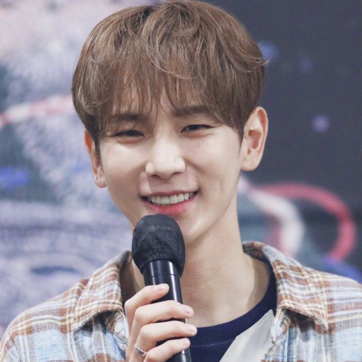 Key (샤이니) 최근 활동샷