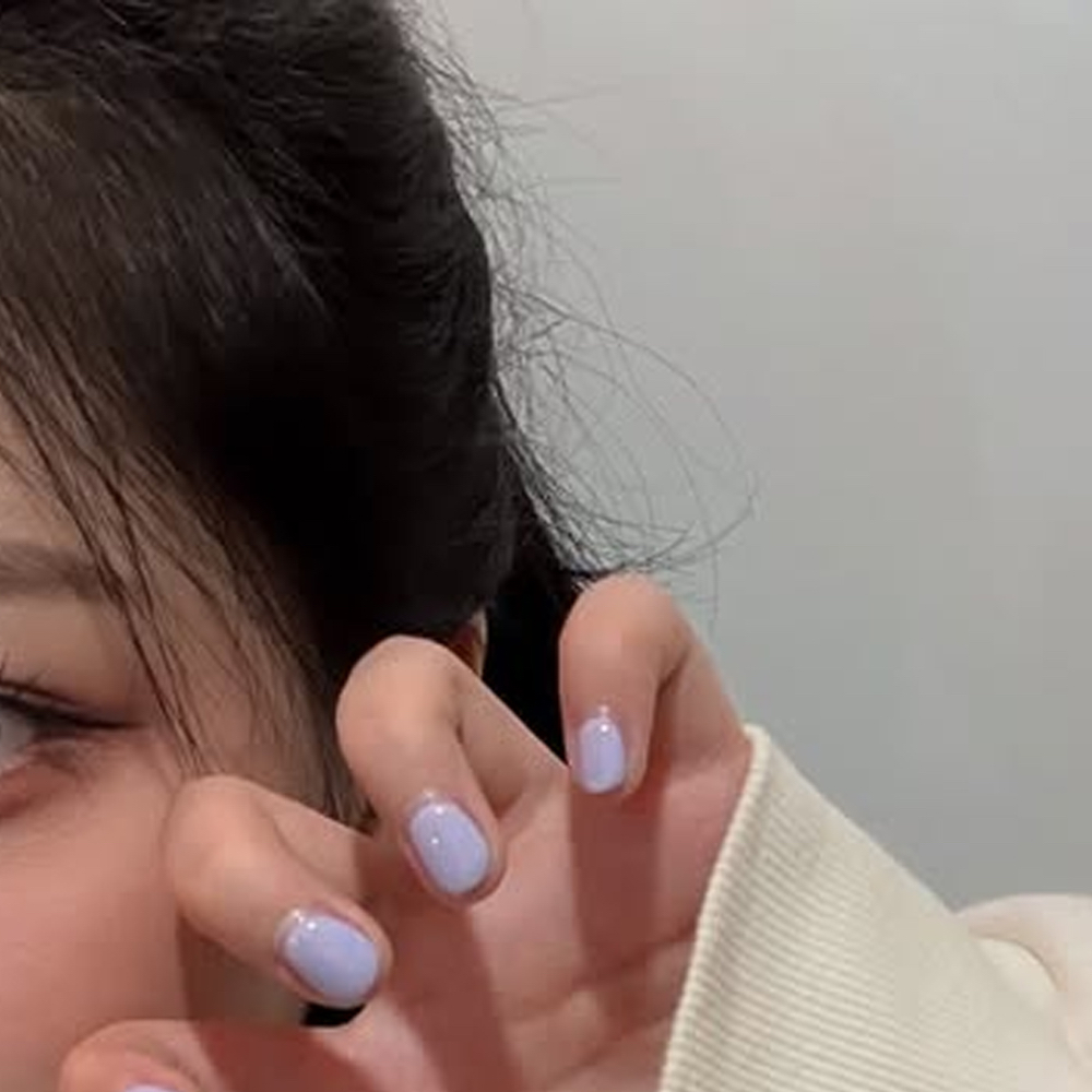 Behind-the-scenes cut of HyunJin (Loossemble)