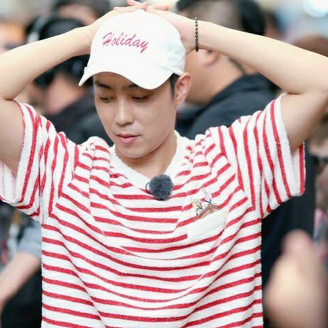 A moment captured by Eun Jiwon (SECHSKIES)'s fan