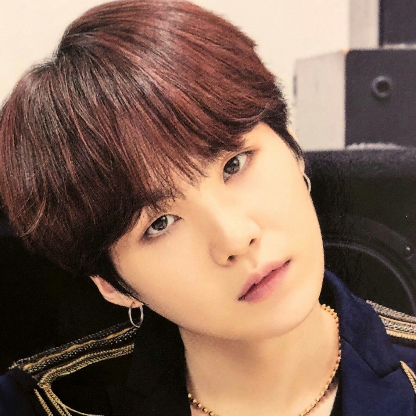 Foto aktivitas terbaru SUGA (BTS)