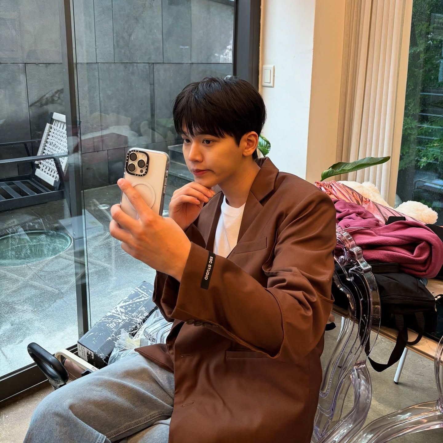 A moment captured by HYUK (OMEGA X)'s fan