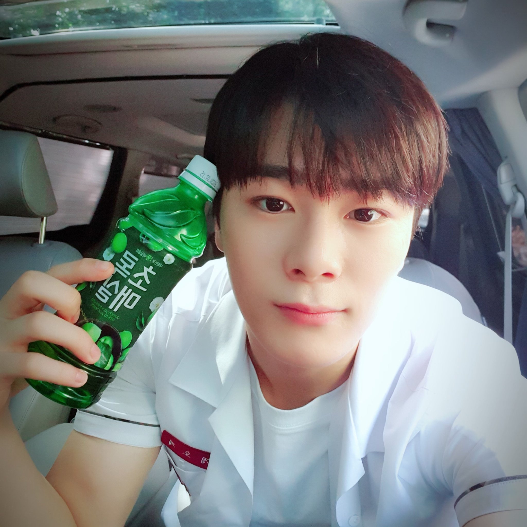 문빈 (아스트로)의 최신 사진
