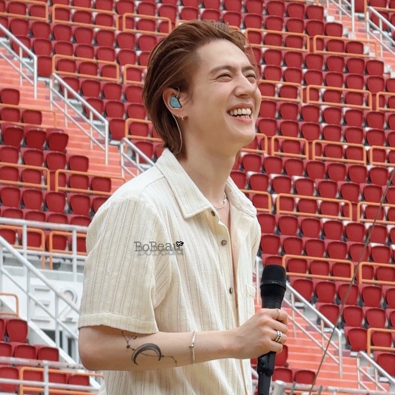 A moment captured by Yugyeom (GOT7)'s fan