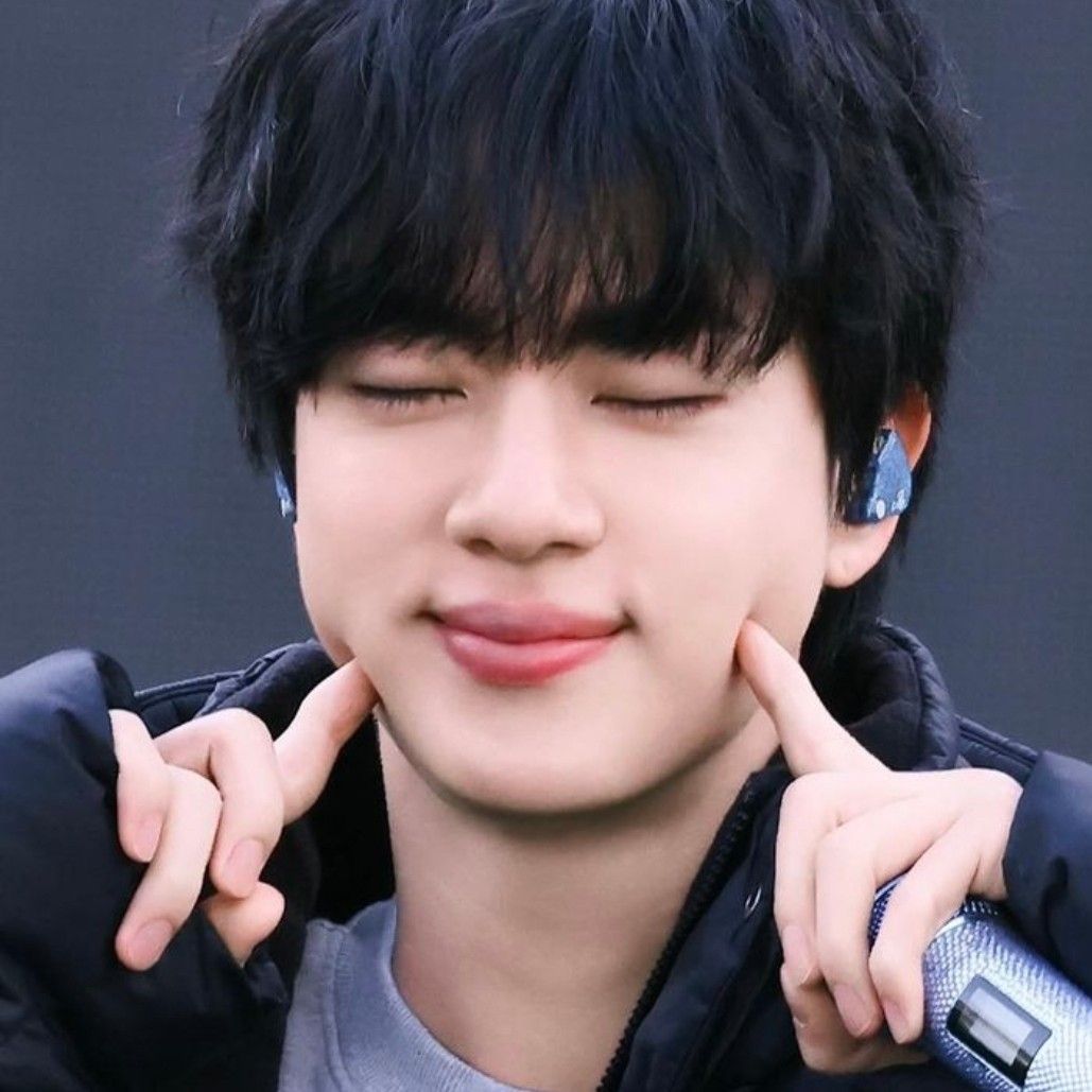 Latest photo of Jin (BTS)