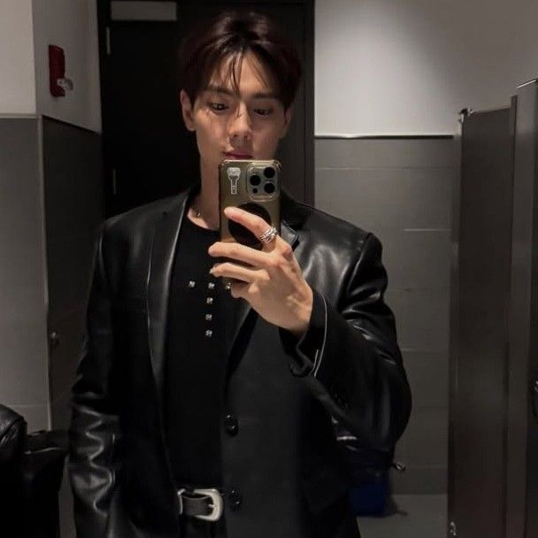 Momen yang diabadikan oleh penggemar Shownu (MONSTA X)