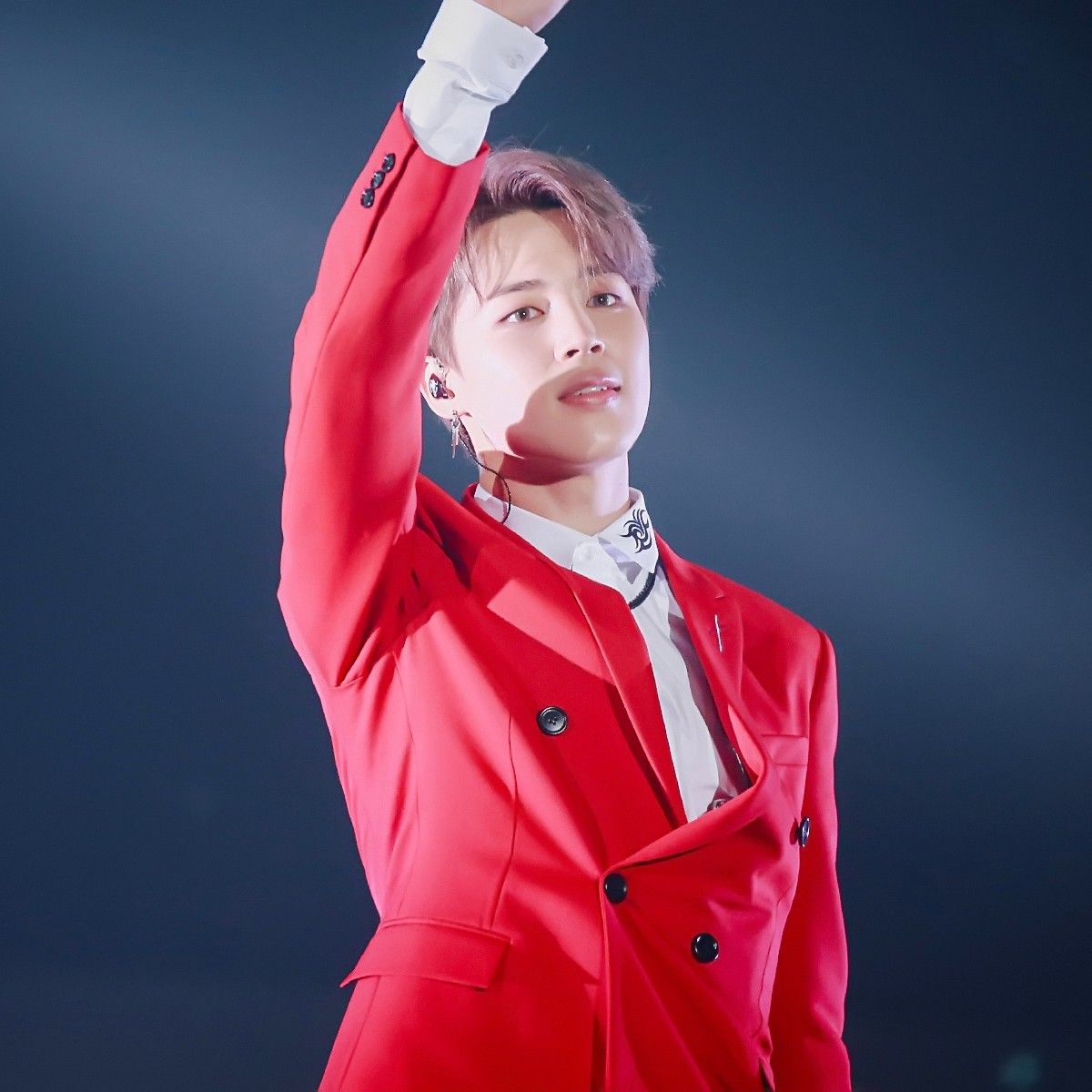 智旻 (防彈少年團)的最新活動照片