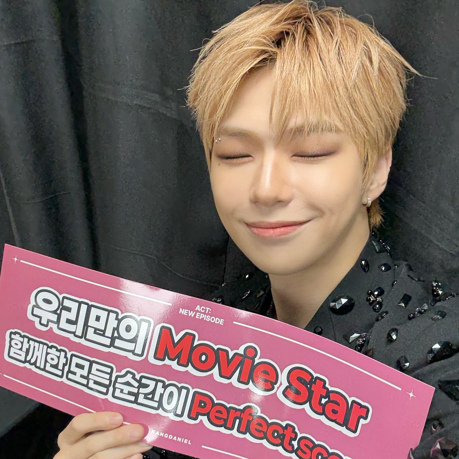 Behind-the-scenes cut of Kang Daniel