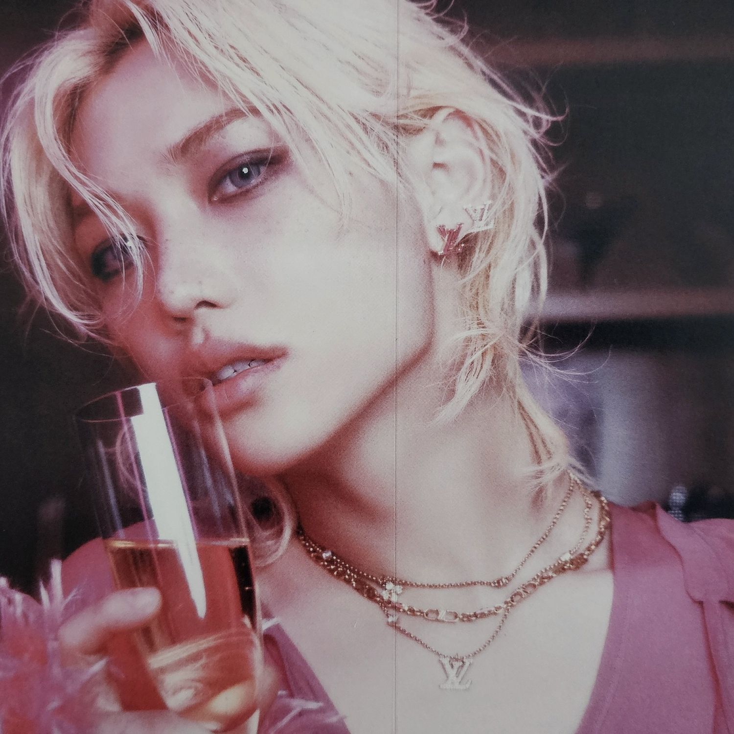 Latest photo of Felix (Stray Kids)