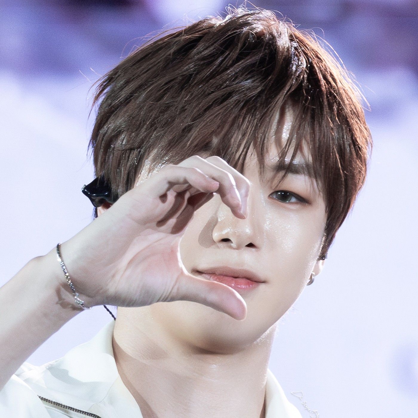 姜丹尼尔粉丝拍下的瞬间