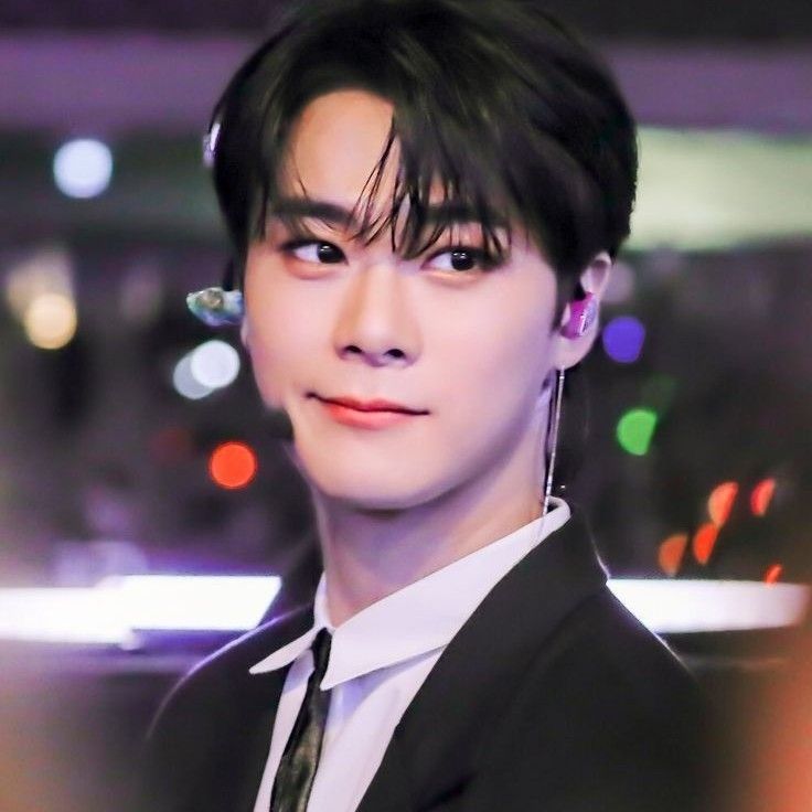 Recent activity shot of Moonbin (ASTRO)