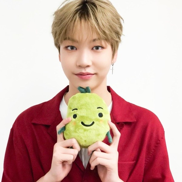 Signature photo of Kijung capturing their charm