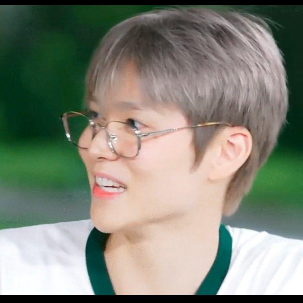 Behind-the-scenes cut of Eunseok (RIIZE)