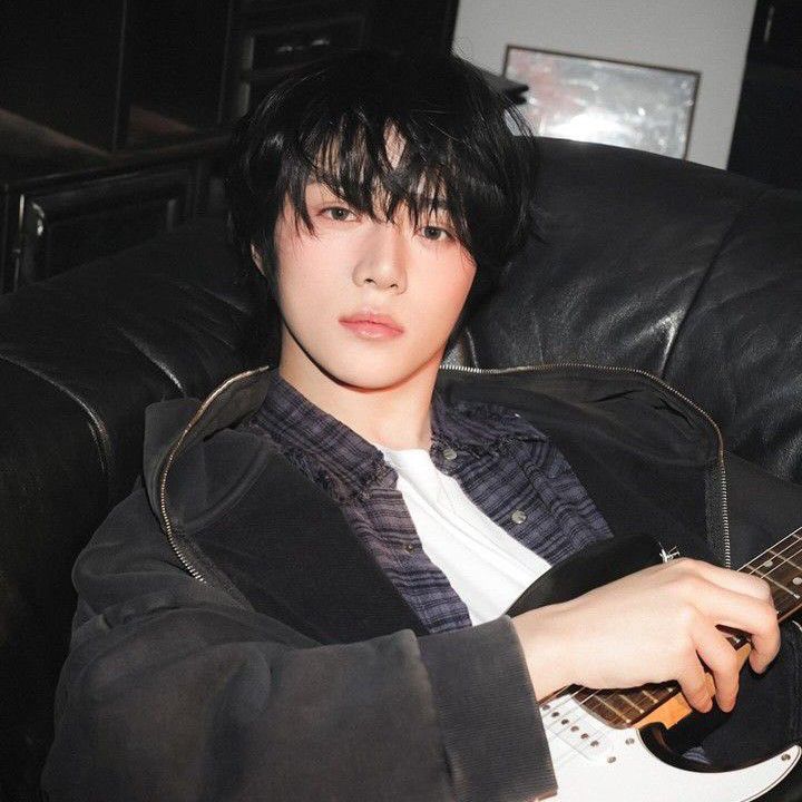 Recent activity shot of Beomgyu (TOMORROW X TOGETHER)