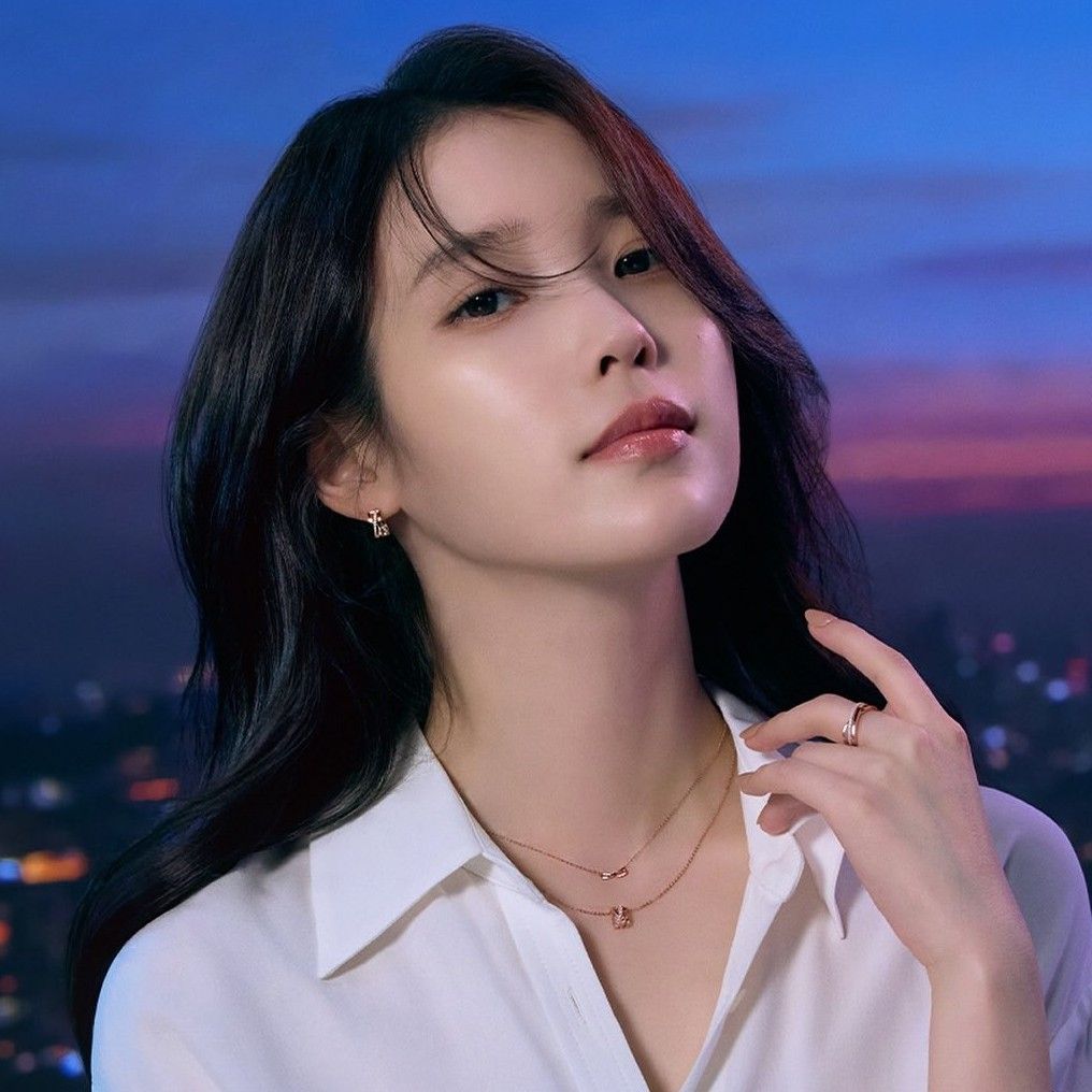 IU的最新活動照片