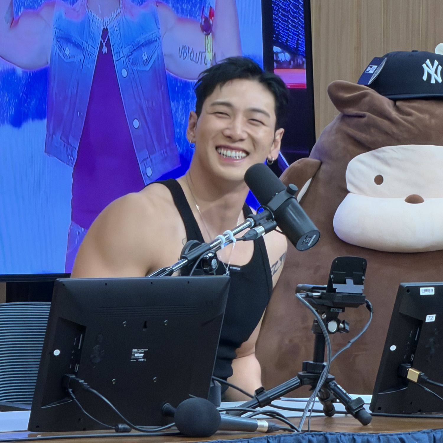 A moment captured by Baekho's fan