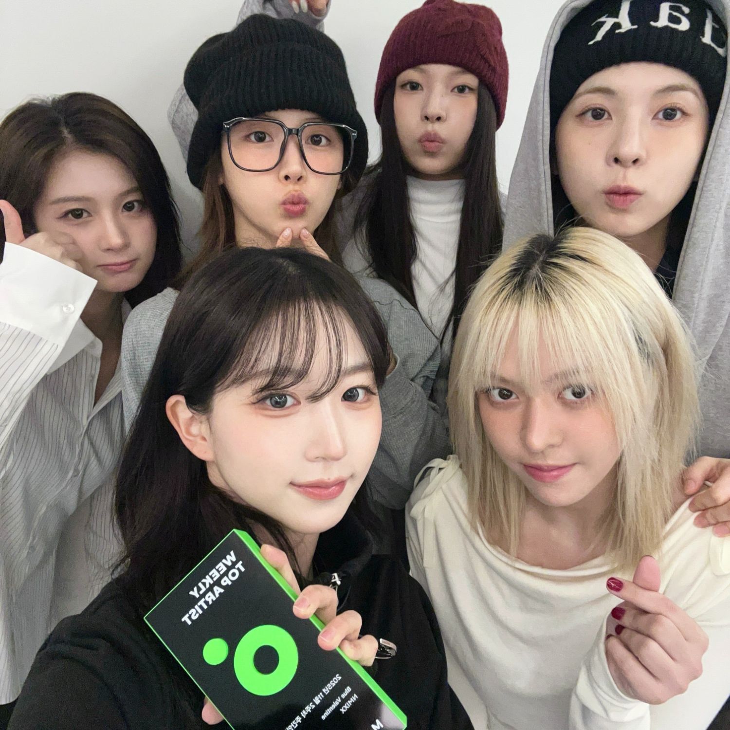 A moment captured by NMIXX's fan