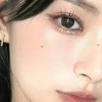 Latest photo of Yiren