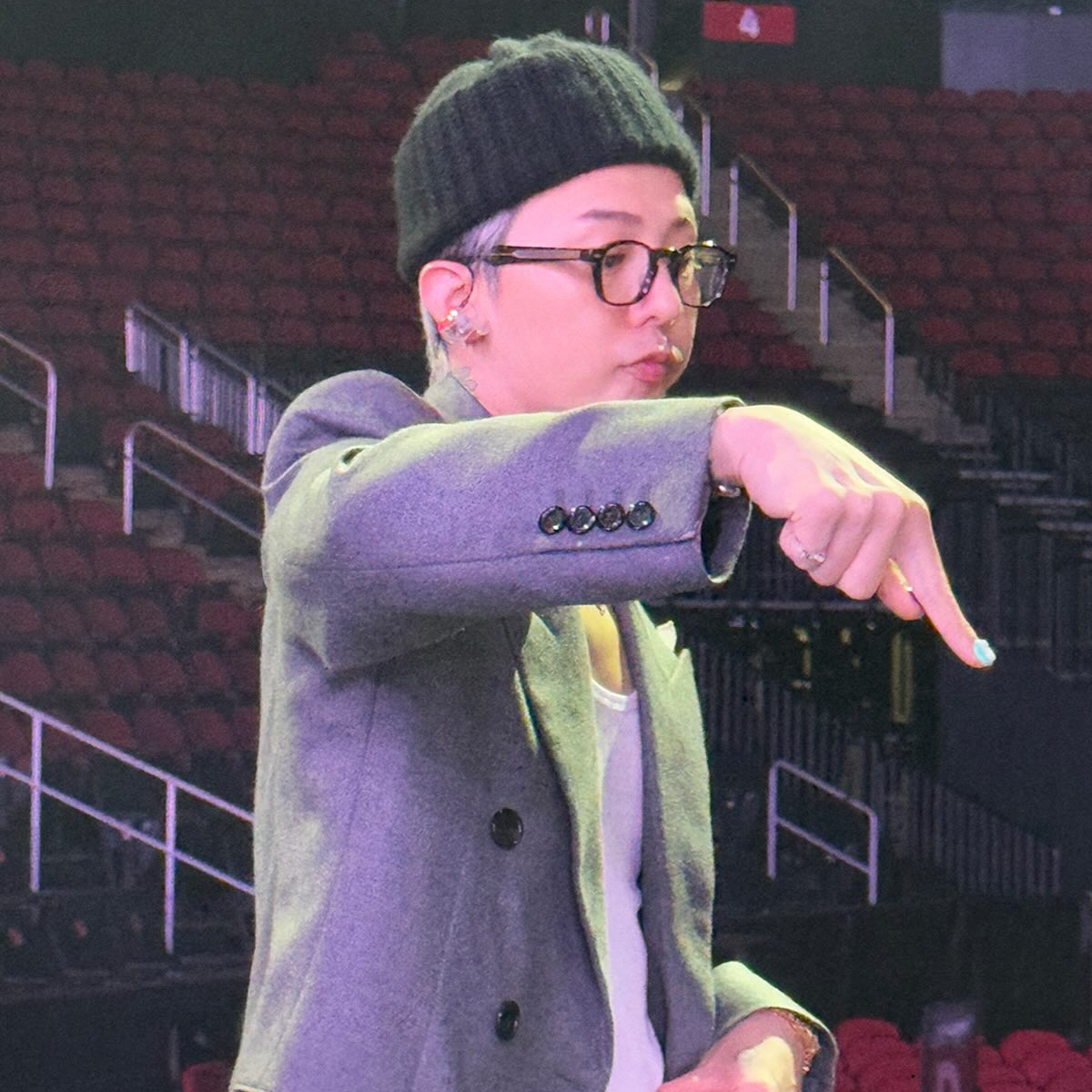 Behind-the-scenes cut of G-DRAGON (BIGBANG)