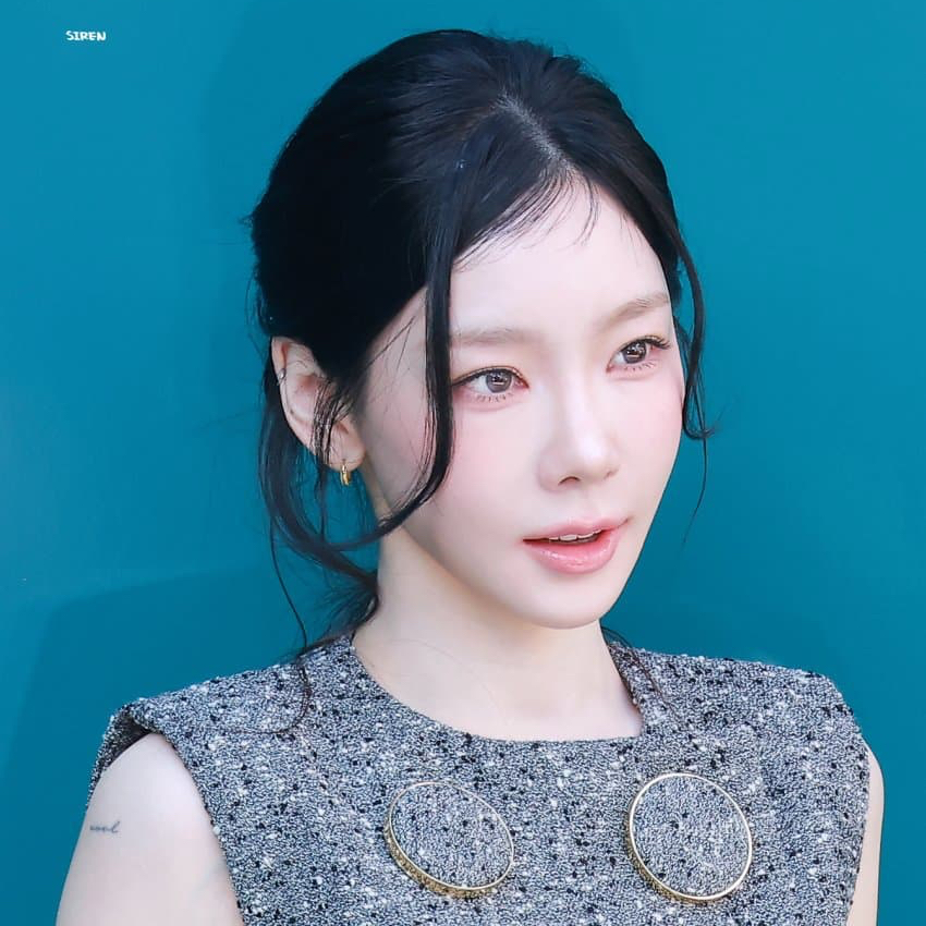 Behind-the-scenes cut of Taeyeon (Girls' Generation)