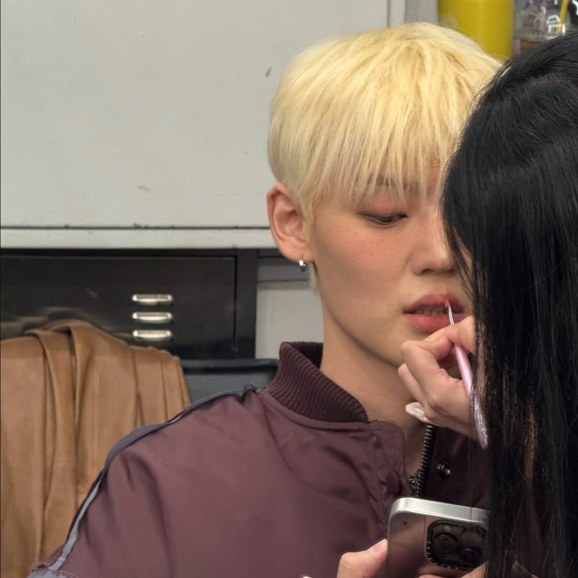 Chan (A.C.E)的最新照片