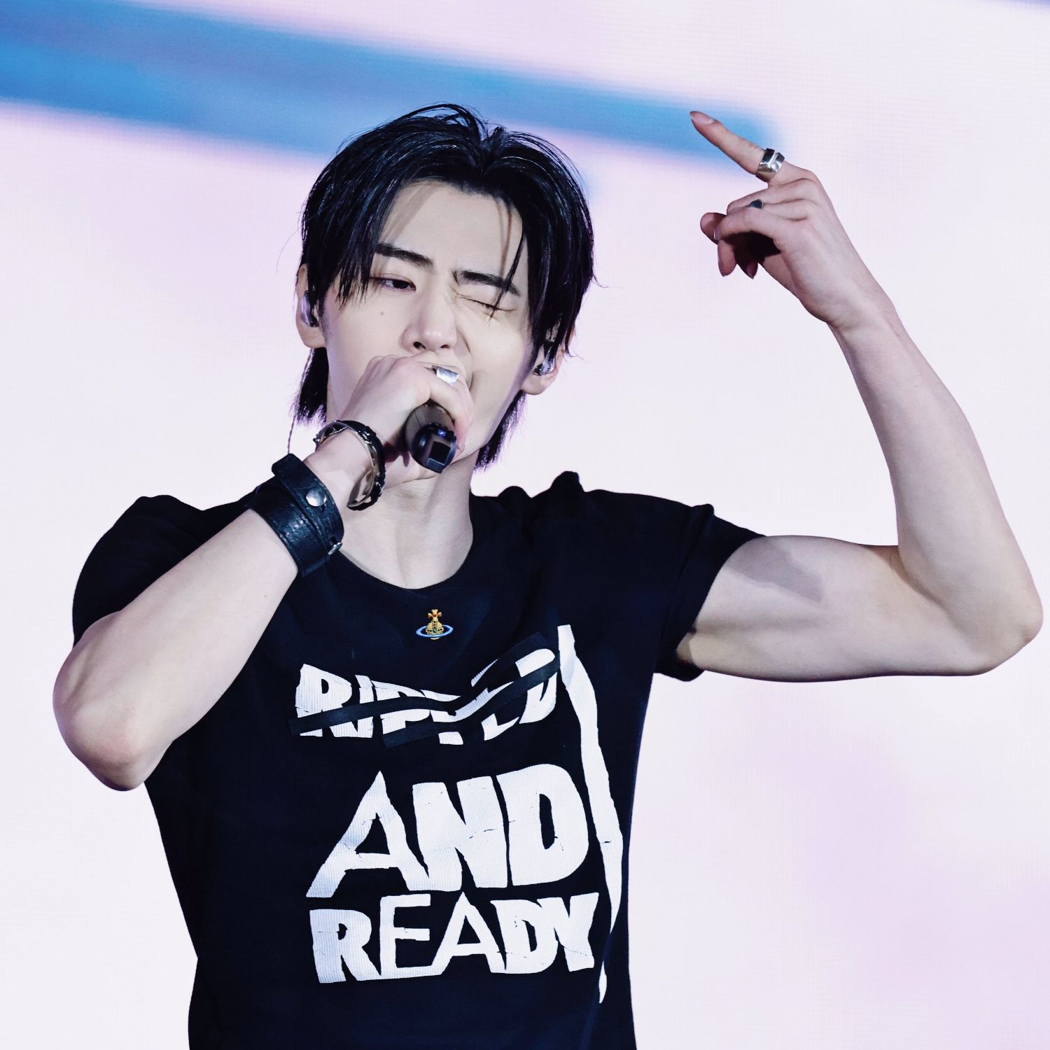 A moment captured by Sunghoon (ENHYPEN)'s fan