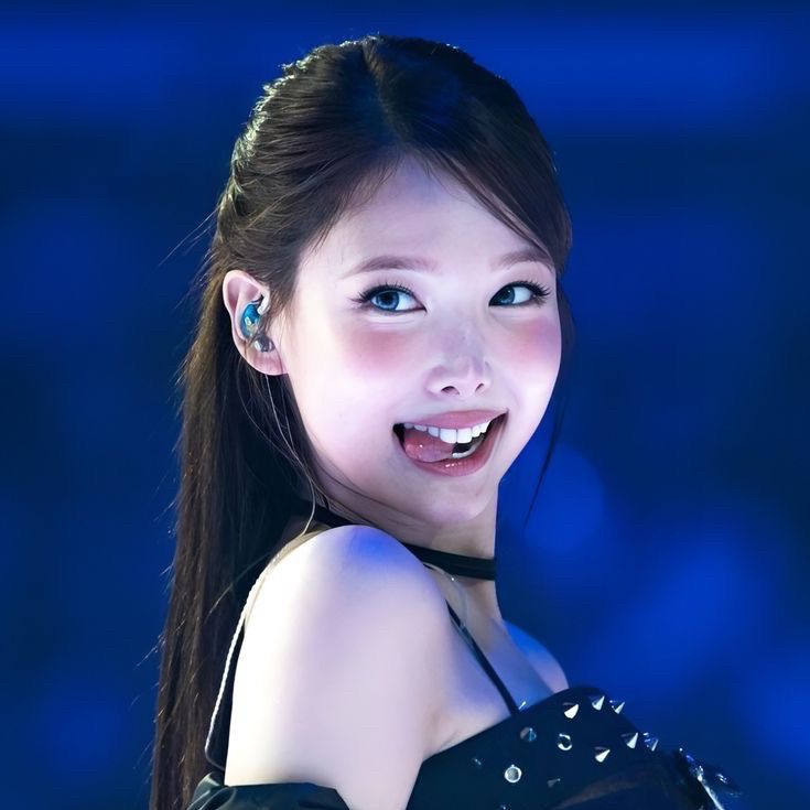 Recent activity shot of Nayeon (TWICE)