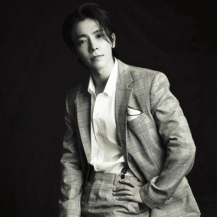 Recent activity shot of Donghae (Super Junior)