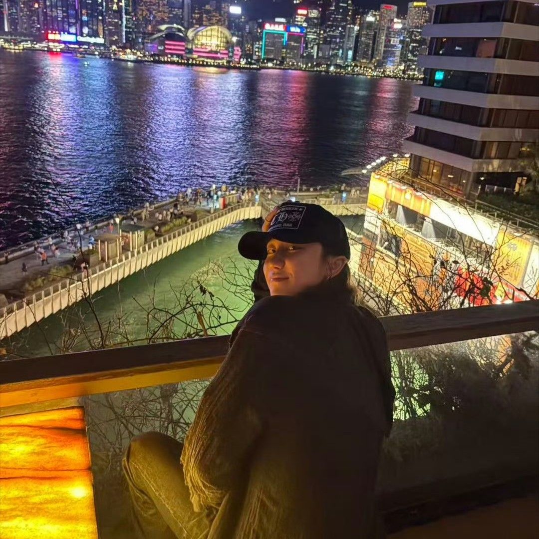 Recent activity shot of The 8 (SEVENTEEN)