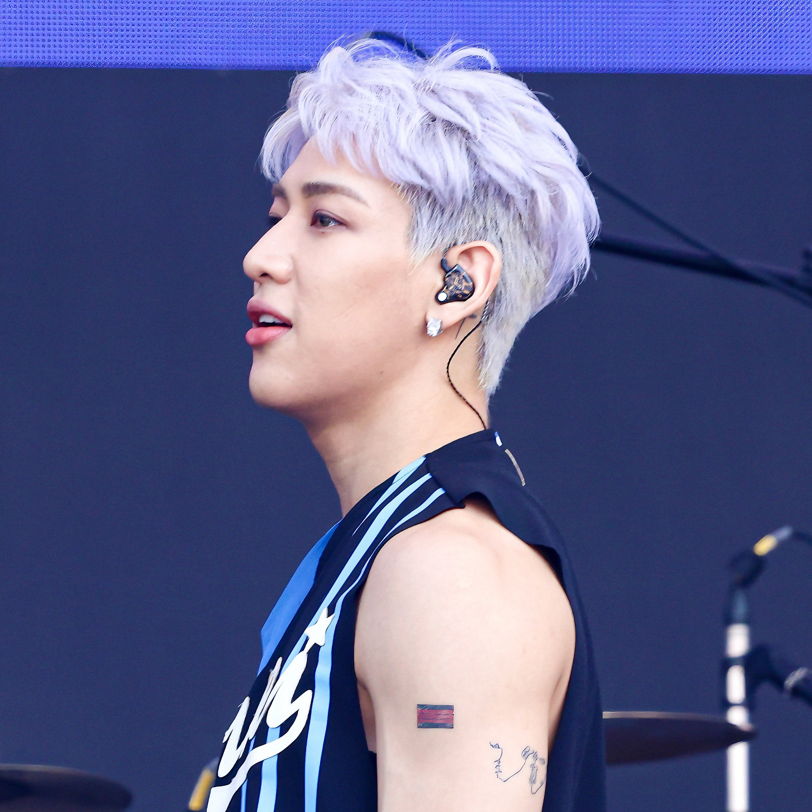 Behind-the-scenes cut of Bambam (GOT7)