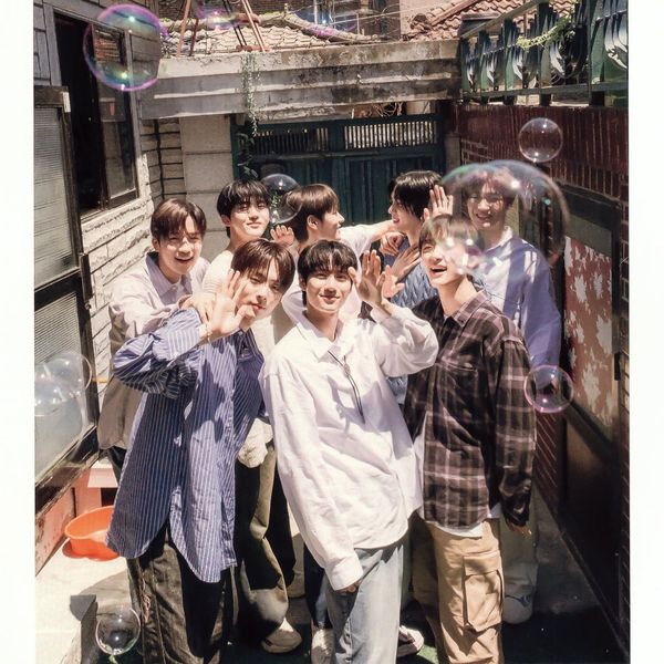 Popular profile picture of LUN8 loved by fans