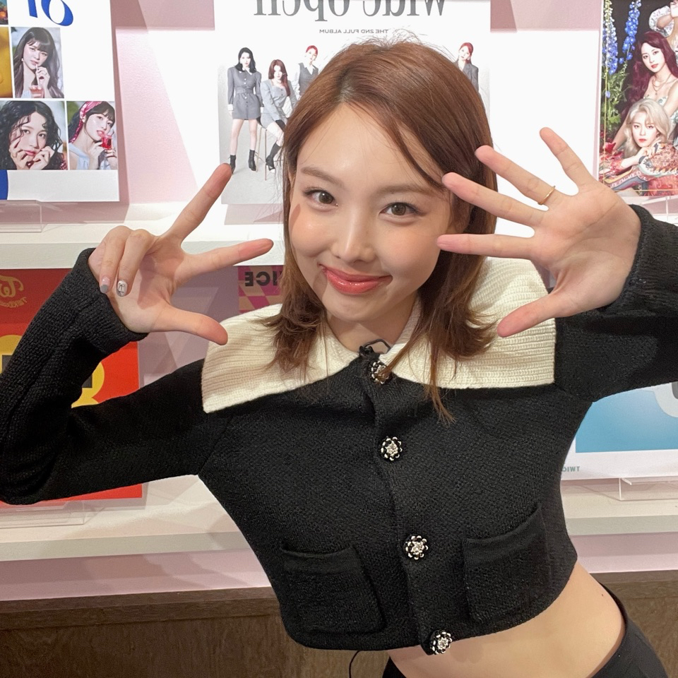 A moment captured by Nayeon (TWICE)'s fan