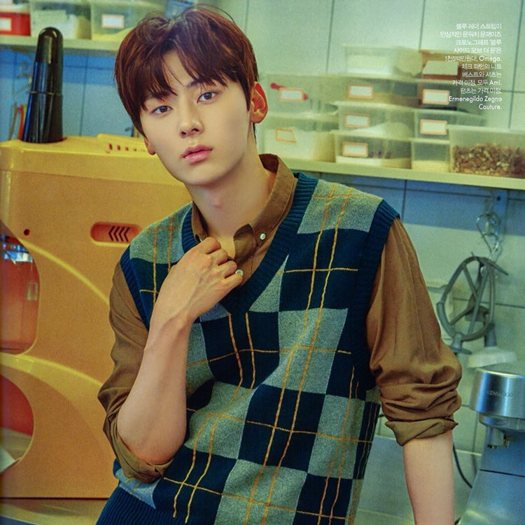Behind-the-scenes cut of Hwang Minhyun