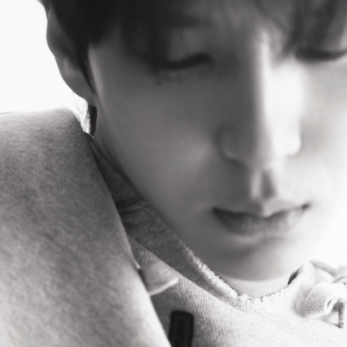 Recent activity shot of LEO (VIXX)