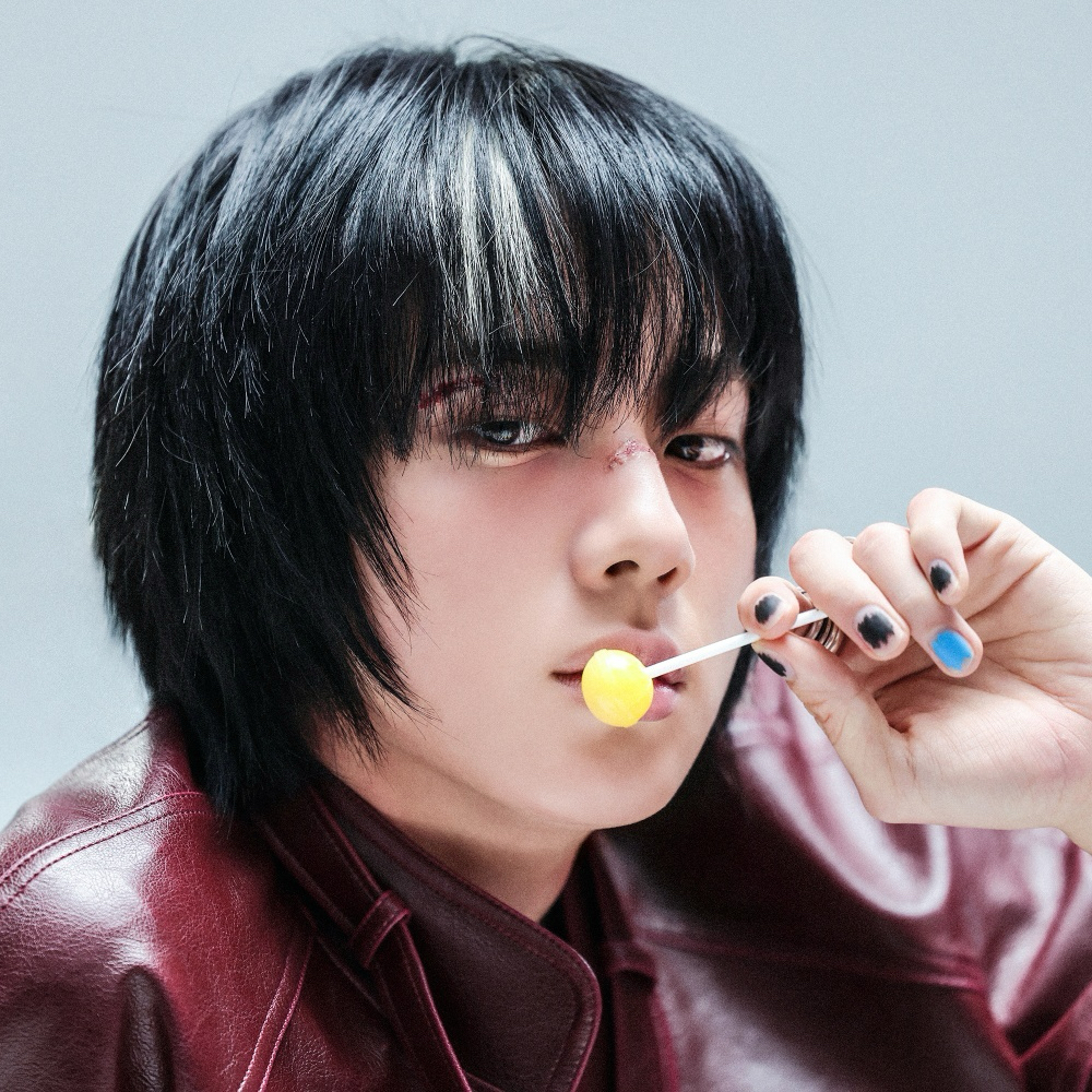 Latest photo of Jin (BTS)