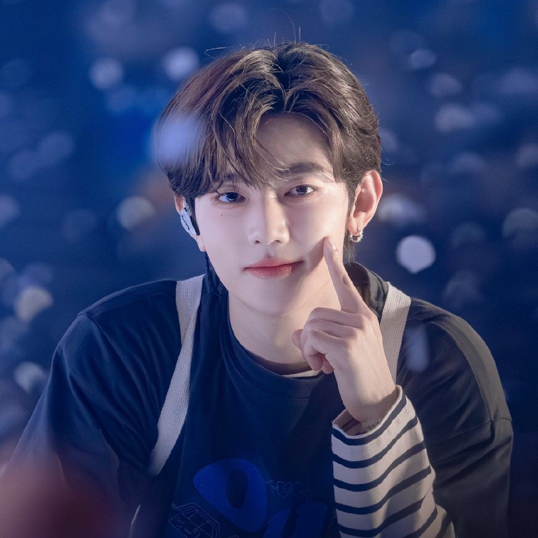 장하오 (제로베이스원) 최근 활동샷