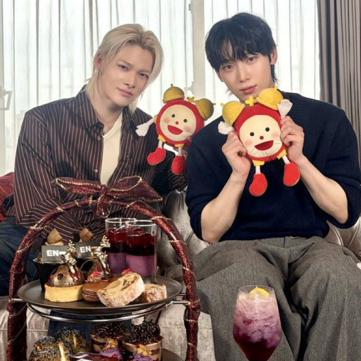 ENHYPEN의 최신 사진