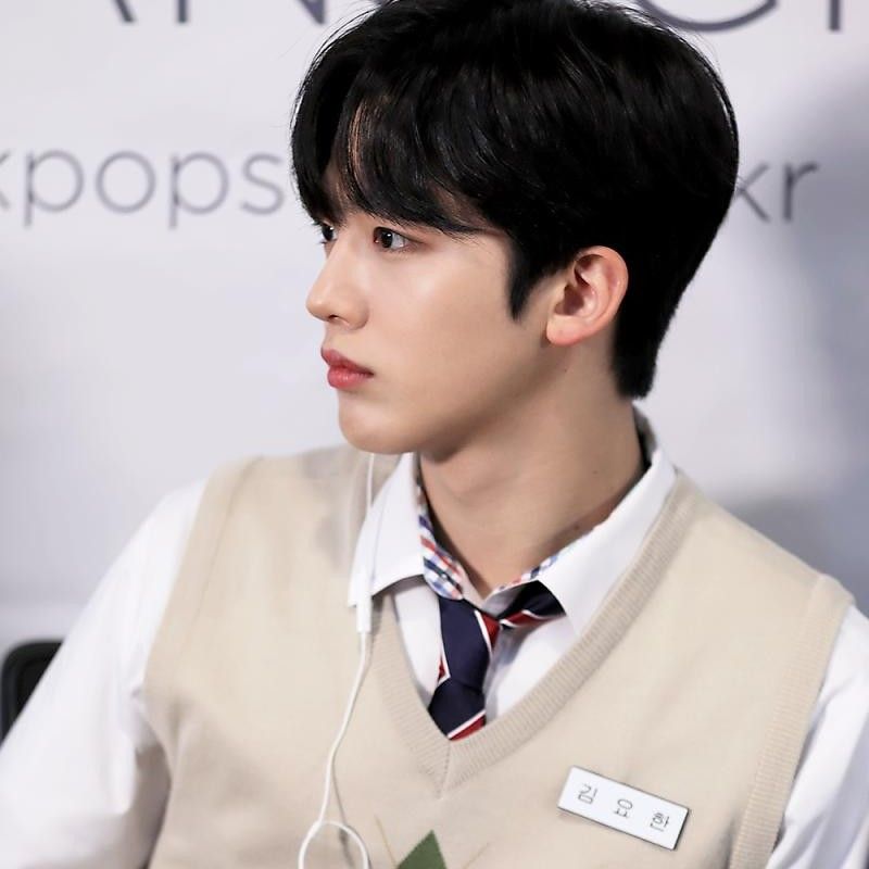 A moment captured by Kim Yohan (WEi)'s fan
