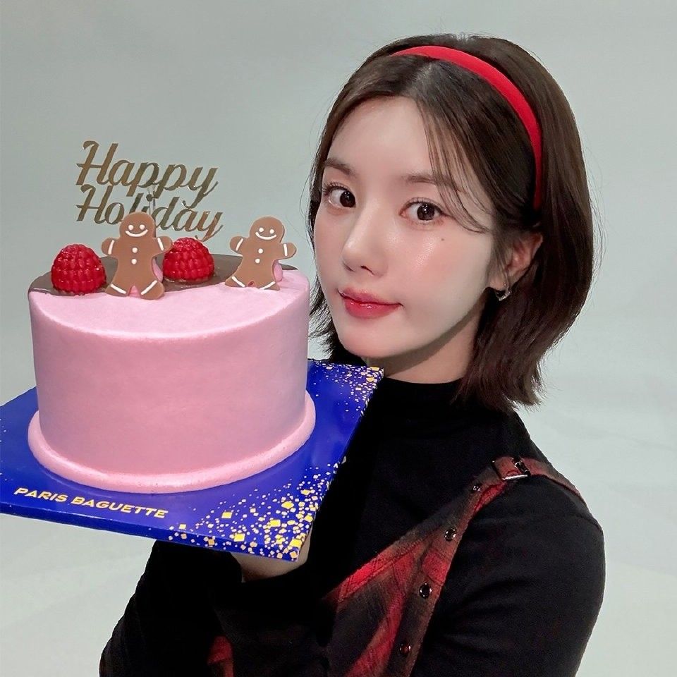 Latest photo of Kwon Eunbi