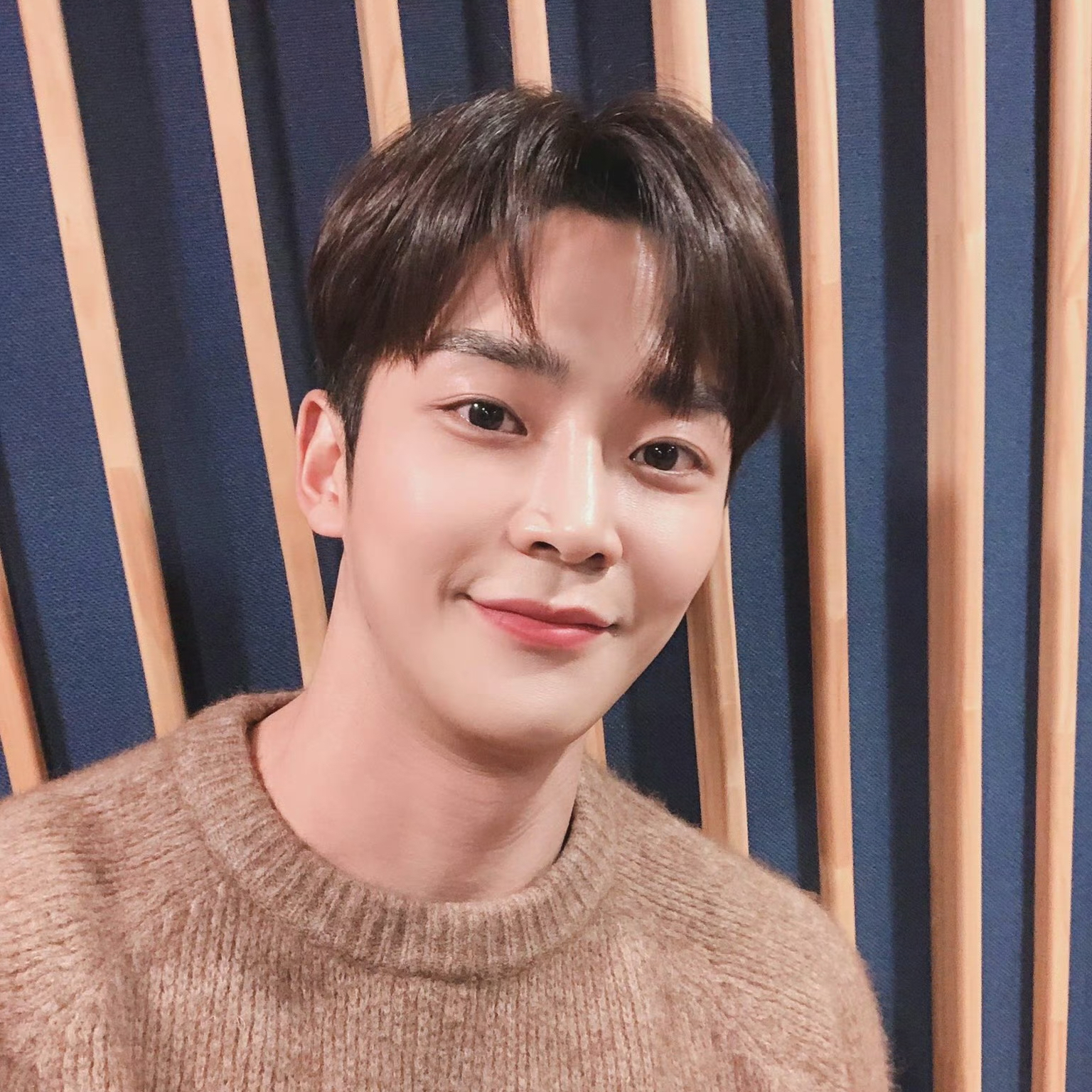 로운 최근 활동샷