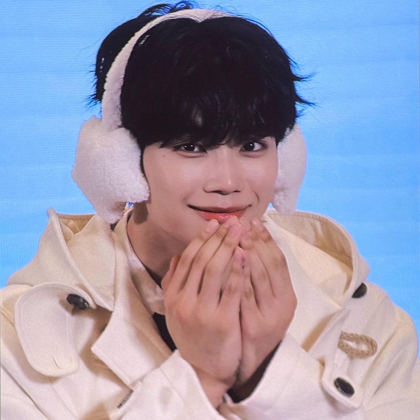 Recent activity shot of Park Gunwook (ZEROBASEONE)