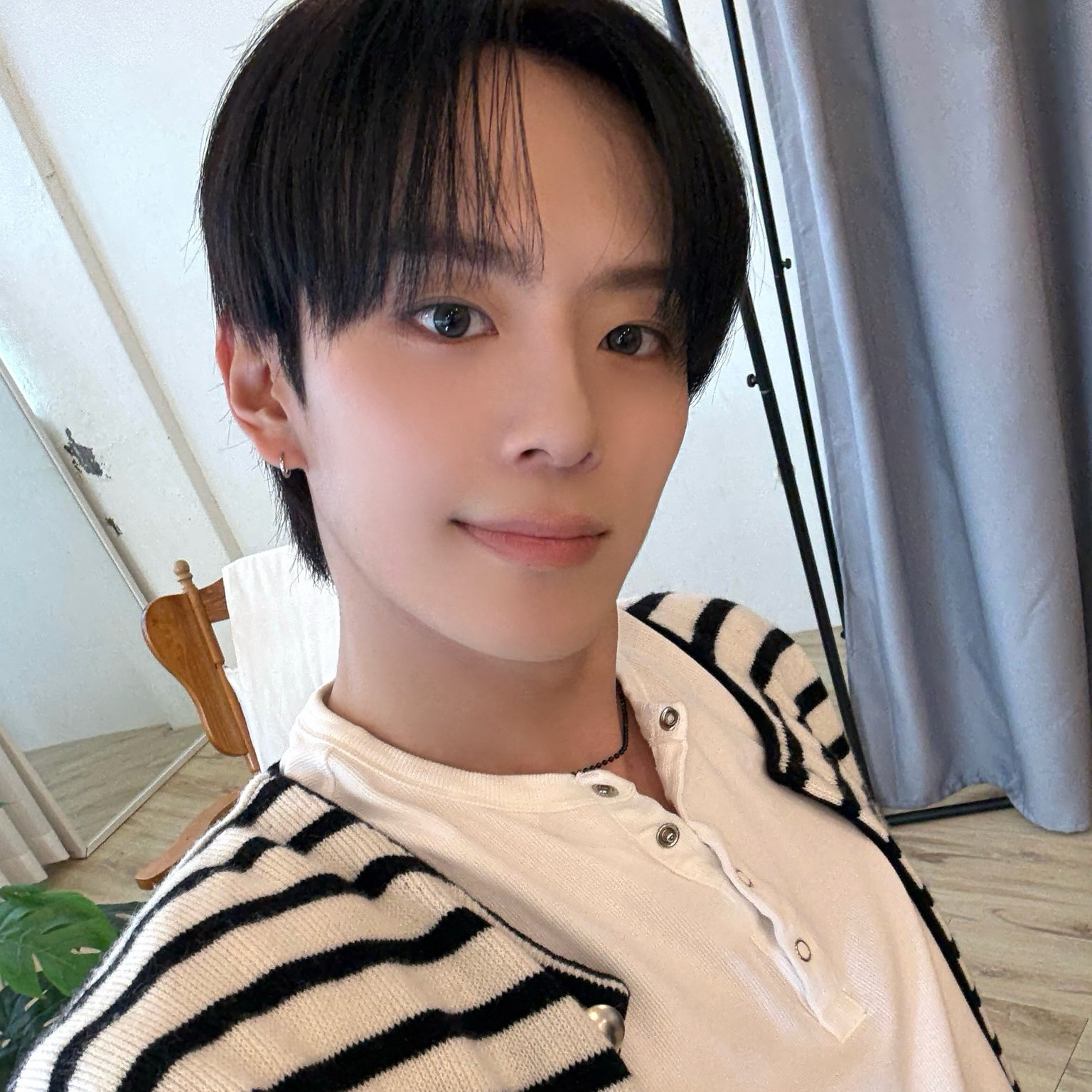 Behind-the-scenes cut of Kangmin (VERIVERY)