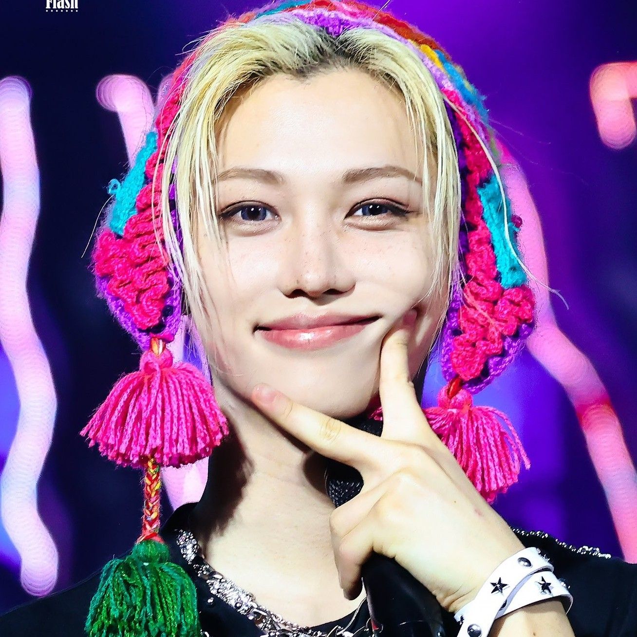Latest photo of Felix (Stray Kids)