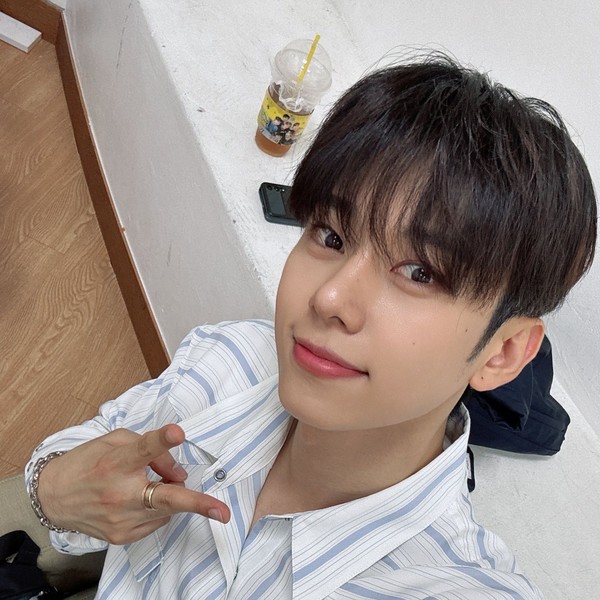 AB6IX キム・ドンヒョン ファンダムコミュニティ │ KPOP人気No