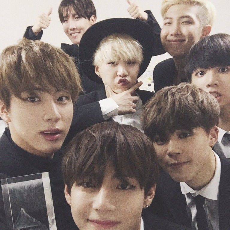 방탄소년단의 비하인드 컷