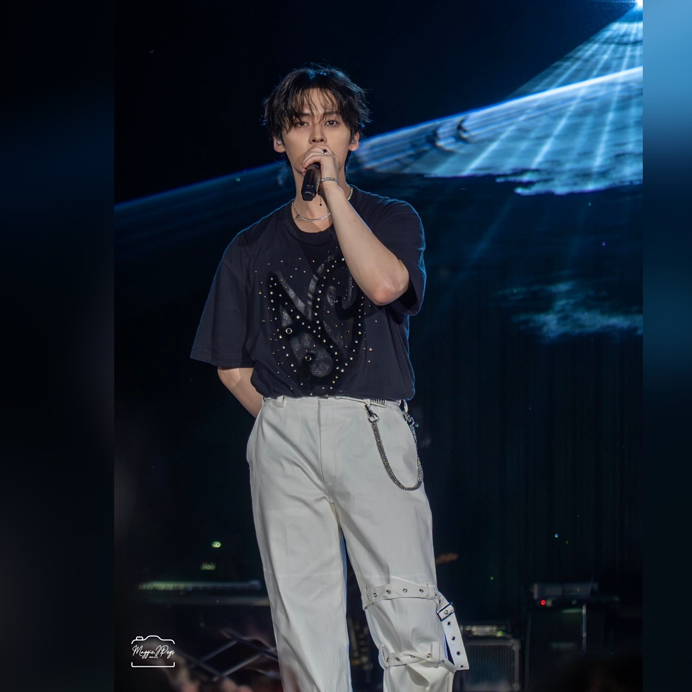 Recent activity shot of Lee Know (Stray Kids)