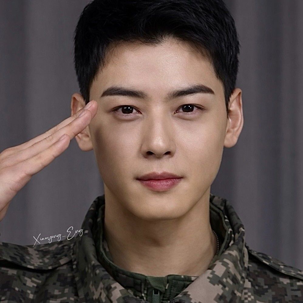 A moment captured by Eunwoo (ASTRO)'s fan