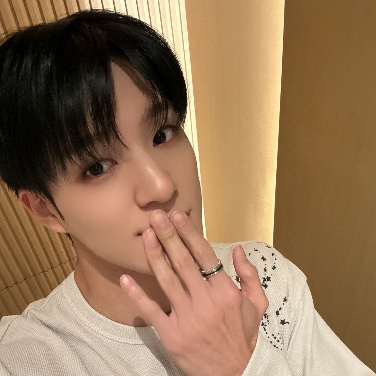 Behind-the-scenes cut of Jeno (NCT DREAM)