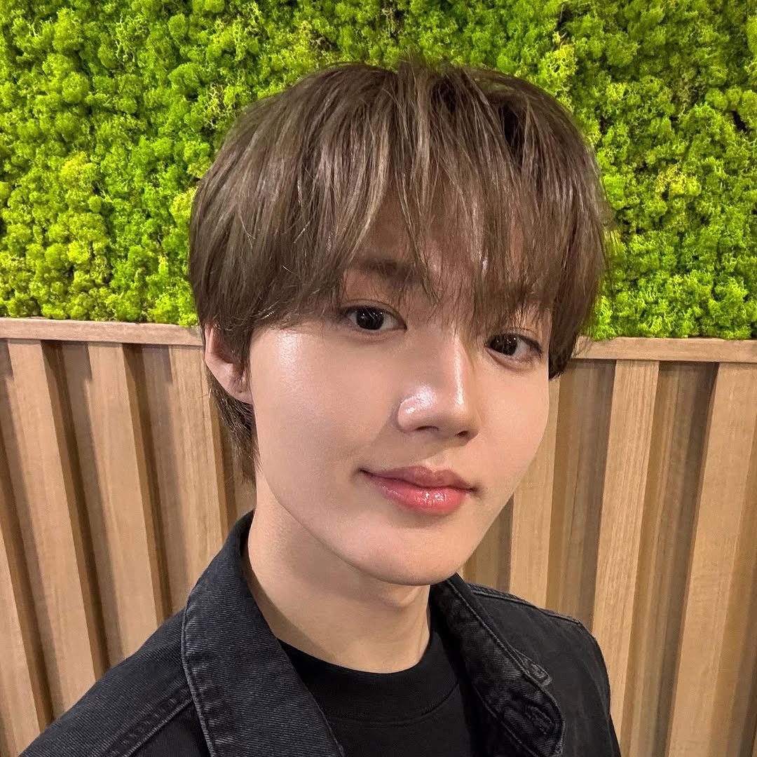 Behind-the-scenes cut of Doyoung (TREASURE)